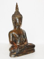 Antiker sitzender Buddha aus Thailand
